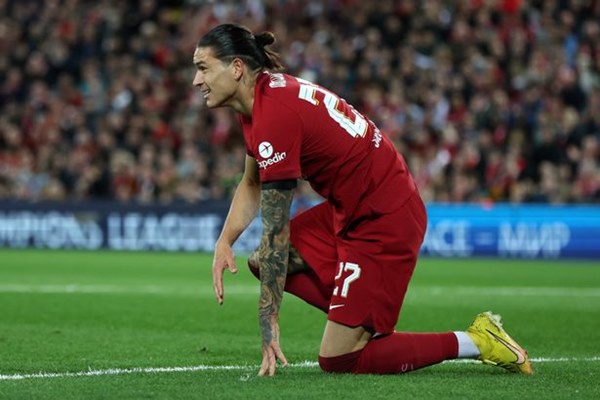 darwin-nunez-chua-the-hoa-nhap-voi-loi-choi-cua-liverpool