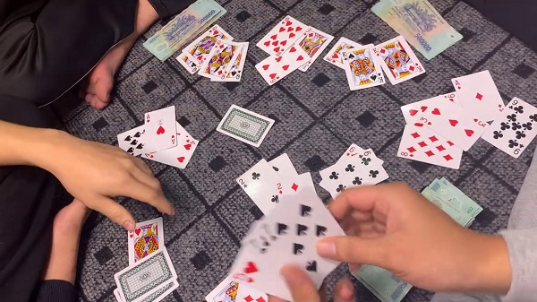 Mẹo chơi tá lả đối đầu với những đối thủ đáng gờm