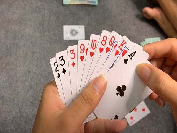 Mẹo chơi tá lả đối đầu với những đối thủ đáng gờm