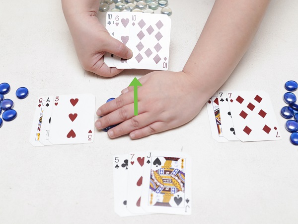 Tips cược Triple Card Poker dễ ăn tại 188Bet