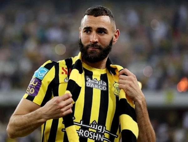 Benzema khiến Saudi League phải họp gấp để tìm cách giữ chân