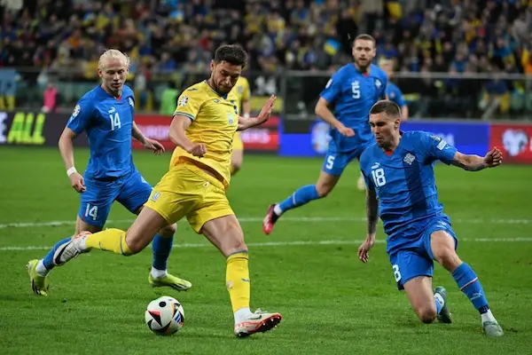 Ukraine ngược dòng giành vé chơi Euro 2024 dù chấp sân nhà