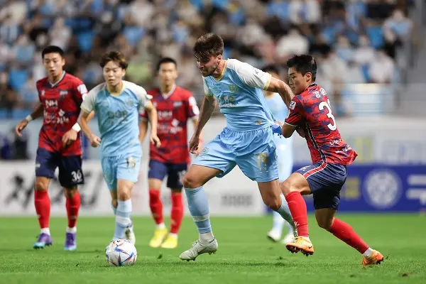 Soi kèo HOT Gwangju vs Daegu, 17h30 ngày 1810 – K League