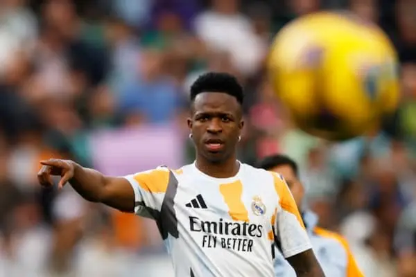 Vinicius Junior: Đã xứng tầm với đãi ngộ ngang Cristiano Ronaldo tại Real Madrid?