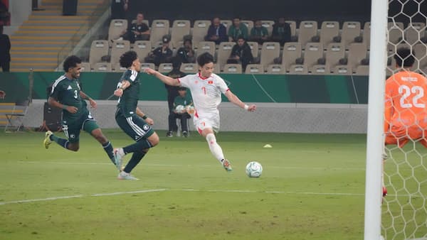 Đình Bắc được AFC đề cử bàn thắng đẹp nhất vòng bảng