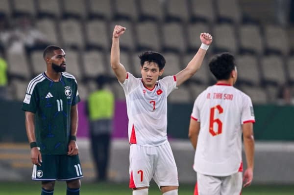 Đình Bắc được AFC đề cử bàn thắng đẹp nhất vòng bảng