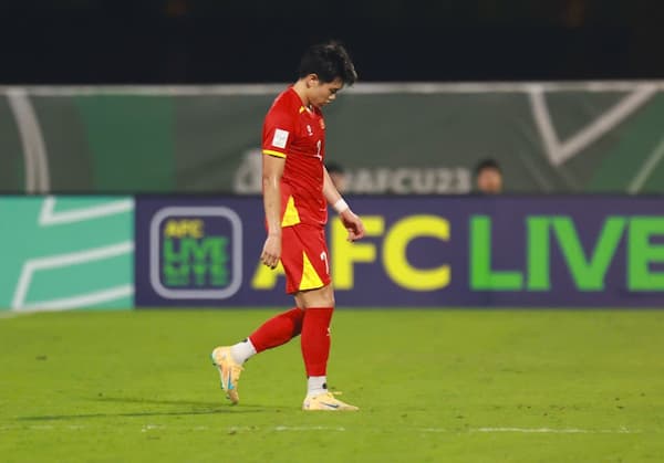 Nguyễn Đình Bắc - U23 châu Á và cái giá của sự bồng bột