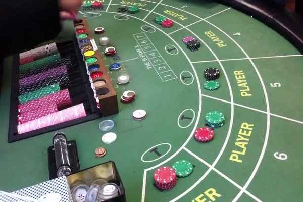 Bí quyết chơi bài Baccarat cực hay của các cao thủ