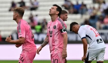 Lionel Messi bất lực, Inter Miami khởi đầu ác mộng tại Peru